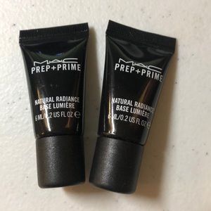 MAC Natural radiance illuminating base